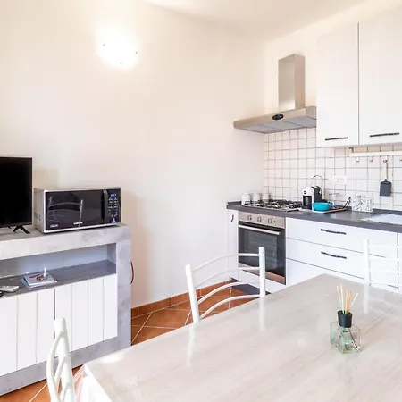 Apartamento Garden F1 Trinità dʼAgultu